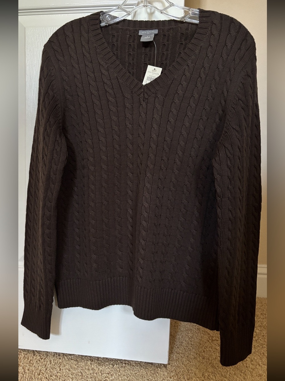 Ann Taylor Cable Knit V-Neck Sweater
Dark Brown - Picture 11 of 17